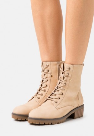 Clenkove Topanky Anna Field Cipkovane Up Ankle Boots Damske Béžové | 913-NXHOBM
