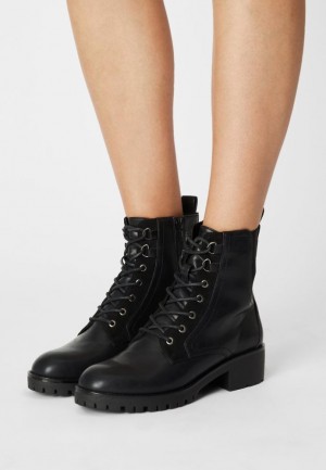 Clenkove Topanky Anna Field Pohodlie Cipkovane Up Ankle Boots Damske Čierne | 674-PSOBDL