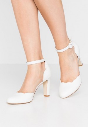 Lodicky Anna Field Kozene Pumps High Heels Damske Biele | 286-PBRGWE