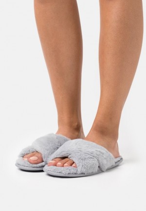 Papuce Anna Field Slippers Damske Siva | 063-REMCHB